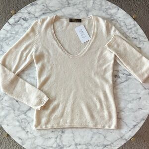 Loro Piana Women's V-Neck Sweater in Soft Beige